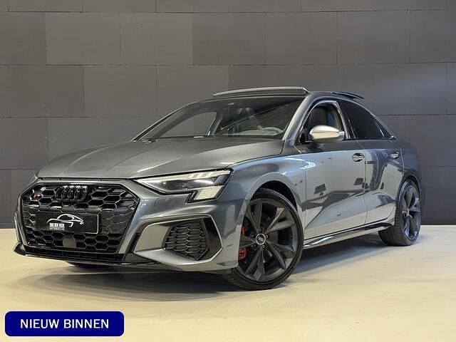 Grijs Gebruikt 2020 Audi S3 Design Sedan | € 37.800 (Iets duurder) - Afbeelding 1/4