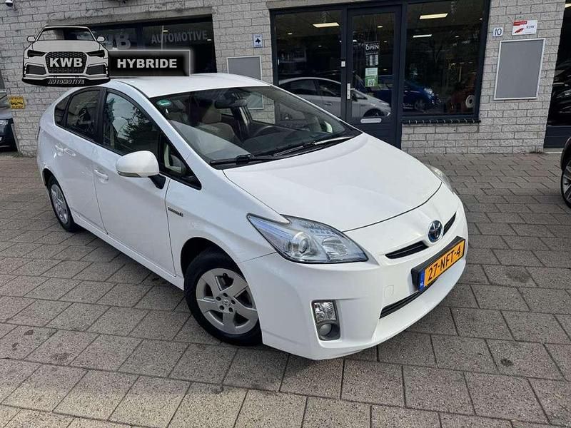 Wit Gebruikt 2010 Toyota Prius Comfort Hatchback | € 5.950 (Eerlijke prijs) - Afbeelding 1/4