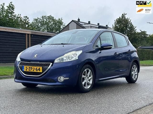 Blauw Gebruikt 2014 Peugeot 208 Allure Hatchback | € 4.950 (Goede deal) - Afbeelding 1/4