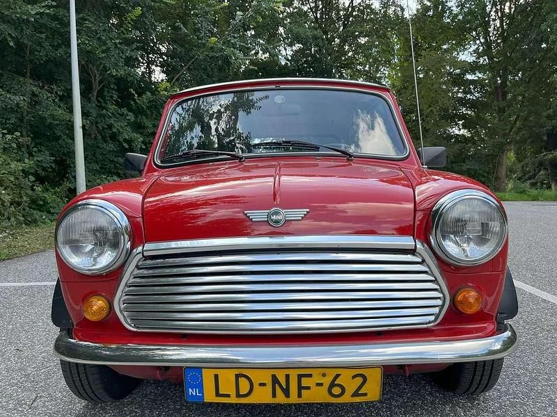 Rood Occasion 1995 Rover Mini Sedan | € 10.500 - Afbeelding 1/4