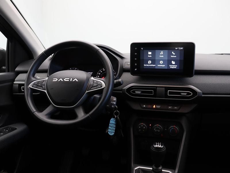 Occasion Dacia Sandero Expression 101 PK (74 kW) 2023 Grijs Hatchback