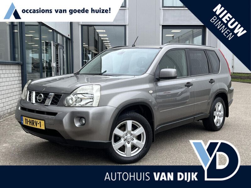 Grijs Gebruikt 2009 Nissan X-Trail XE SUV | € 9.950 - Afbeelding 1/4