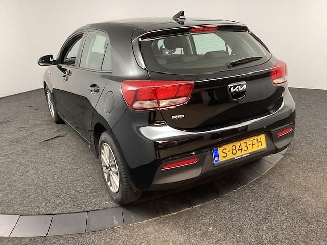 Occasion Kia Rio 101 PK (74 kW) 2023 Zwart Hatchback