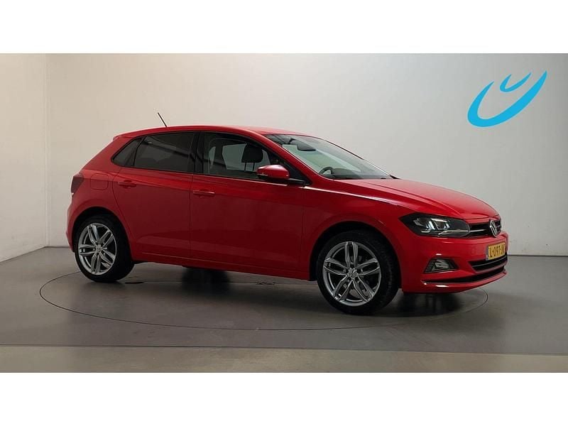 Rood Gebruikt 2021 VW Polo Comfortline Hatchback | € 14.400 (Goede deal) - Afbeelding 1/3