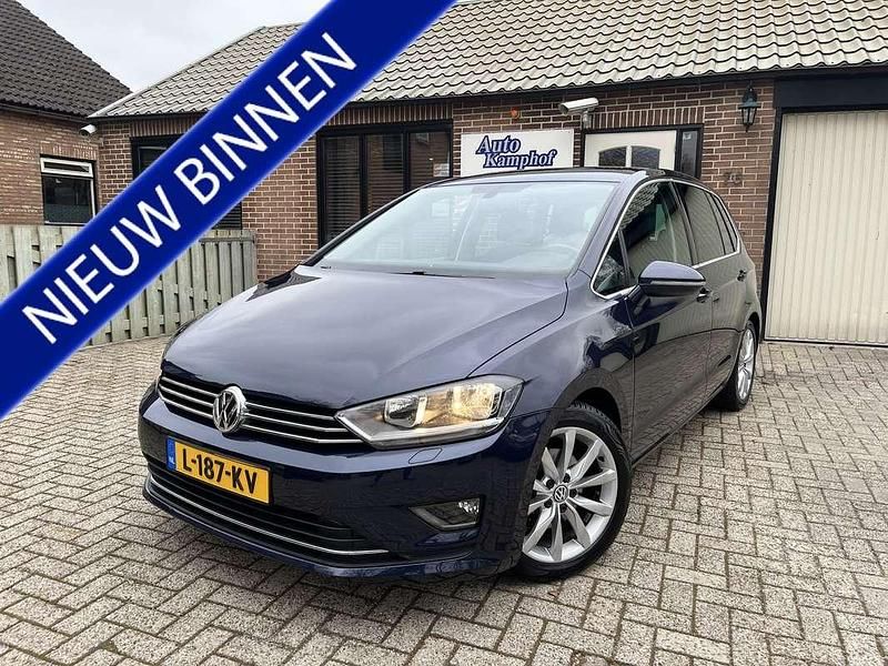 Blauw Gebruikt 2014 VW Golf Sportsvan Highline MPV | € 7.950 (Goede deal) - Afbeelding 1/4