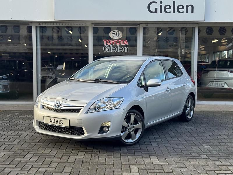 Grijs Gebruikt 2012 Toyota Auris Executive Hatchback | € 10.700 (Duur) - Afbeelding 1/4