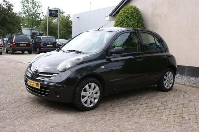 Zwart Gebruikt 2007 Nissan Micra Hatchback | € 1.450 (Eerlijke prijs) - Afbeelding 1/4