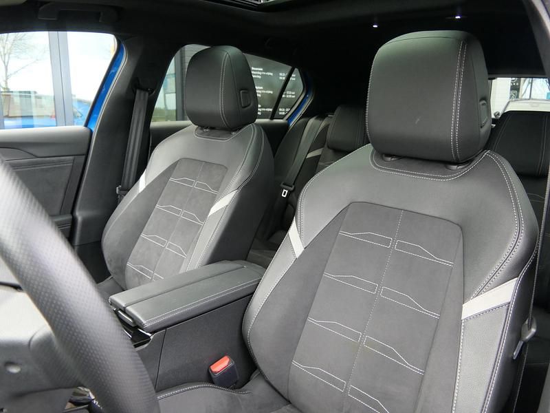 Occasion Opel Astra Ultimate 2026 Blauw Hatchback