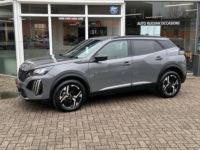 Occasion Peugeot 2008 Allure 2025 Grijs (metallic) SUV