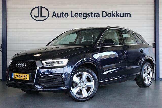 Blauw Gebruikt 2016 Audi Q3 S-Line SUV | € 17.950 (Eerlijke prijs) - Afbeelding 1/4