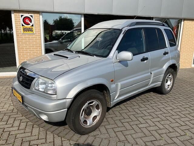 Grijs Gebruikt 2003 Suzuki Grand Vitara SUV | € 3.750 - Afbeelding 1/4