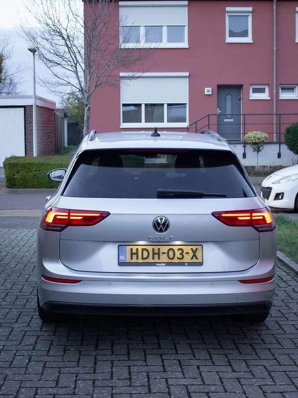 Occasion VW Golf VIII Life 116 PK (85 kW) 2022 Grijs Stationwagen