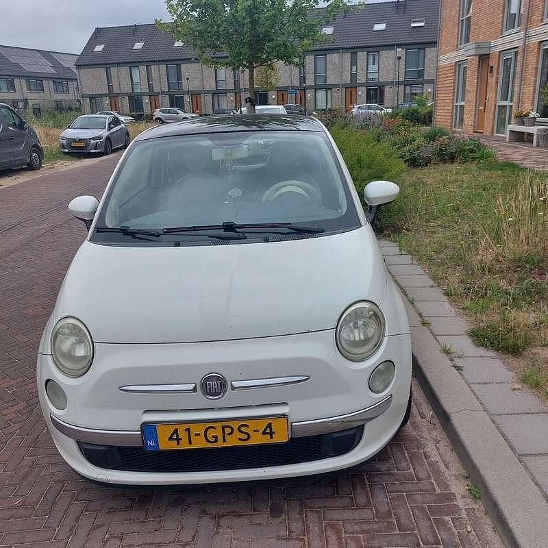 Wit Gebruikt 2008 Fiat 500 Lounge Hatchback | € 1.500 (Goede deal) - Afbeelding 1/4