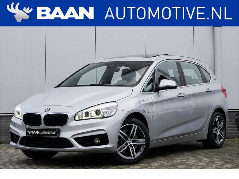 Grijs Gebruikt 2016 BMW 225 Active Tourer Executive MPV | € 19.795 (Iets duurder) - Afbeelding 1/4