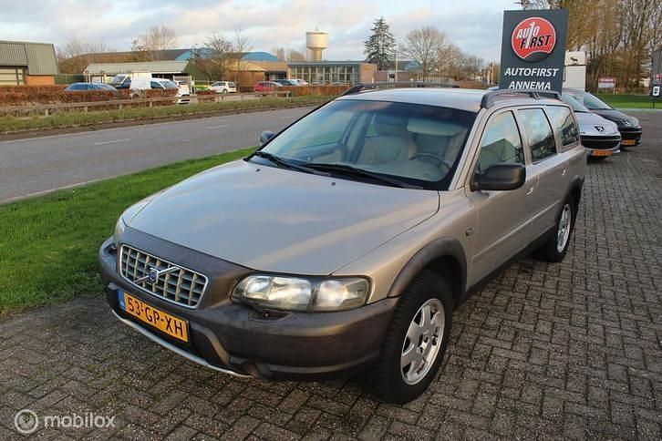 Gebruikt 2001 Volvo XC70 | € 3.249 (Eerlijke prijs) - Afbeelding 1/4