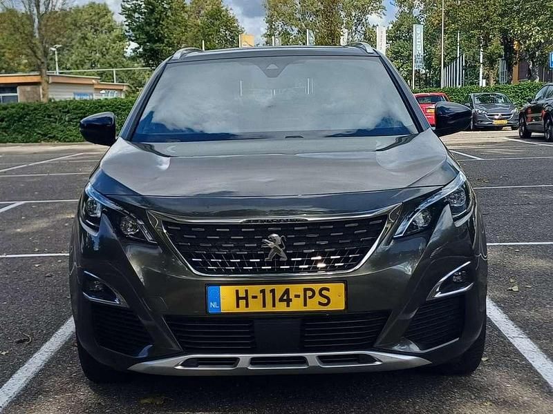 Grijs Gebruikt 2020 Peugeot 5008 GT-line MPV | € 18.950 (Eerlijke prijs) - Afbeelding 1/4