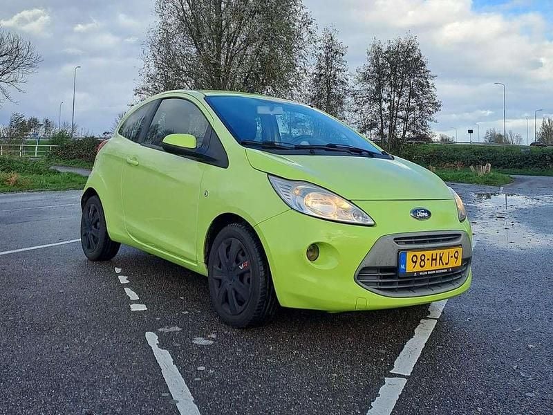 Gebruikt 2009 Ford Ka Titanium MPV | € 2.850 (Iets duurder) - Afbeelding 1/4