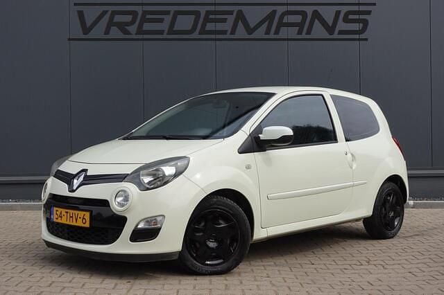 Wit Gebruikt 2012 Renault Twingo Authentique Hatchback | € 1.750 (Super prijs) - Afbeelding 1/4