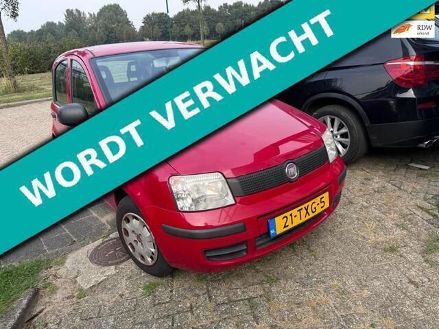 Rood Gebruikt 2012 Fiat Panda Classica Hatchback | € 3.195 (Eerlijke prijs) - Afbeelding 1/4
