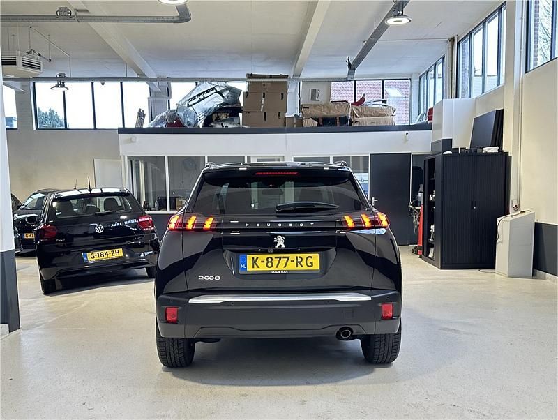 Occasion Peugeot 2008 Allure 101 PK (74 kW) 2021 Zwart SUV