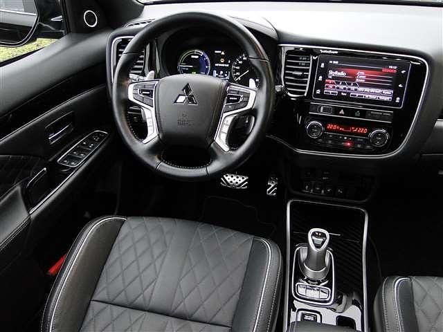 Occasion Mitsubishi Outlander P-HEV Edition 2019 Zwart SUV