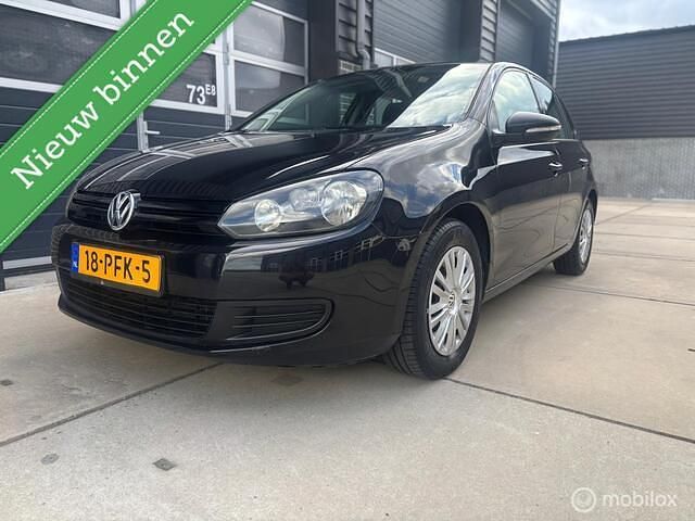 Zwart Gebruikt 2011 VW Golf VI Hatchback | € 4.150 (Goede deal) - Afbeelding 1/4