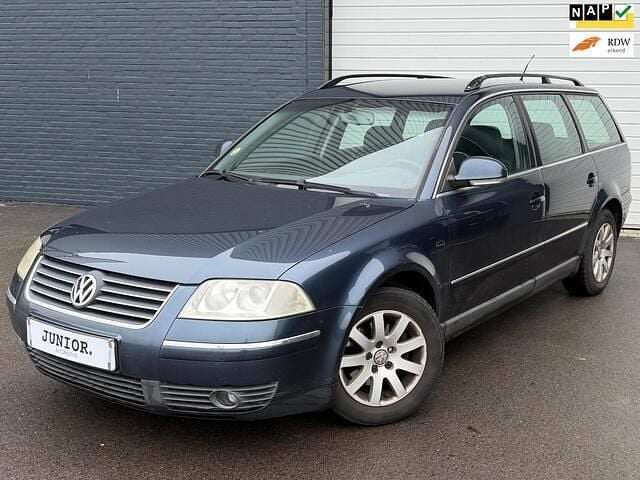 Occasion VW Passat 131 PK (96 kW) 2004 Blauw Stationwagen