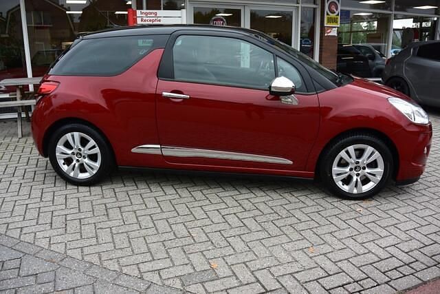 Occasion Citroën DS3 So Chic 120 PK (88 kW) 2011 Rood Hatchback