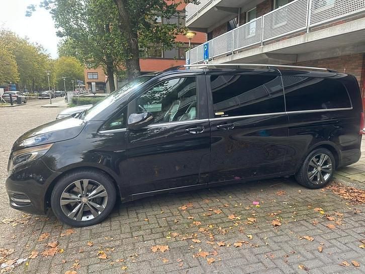 Gebruikt 2015 Mercedes V250 MPV | € 22.500 - Afbeelding 1/4
