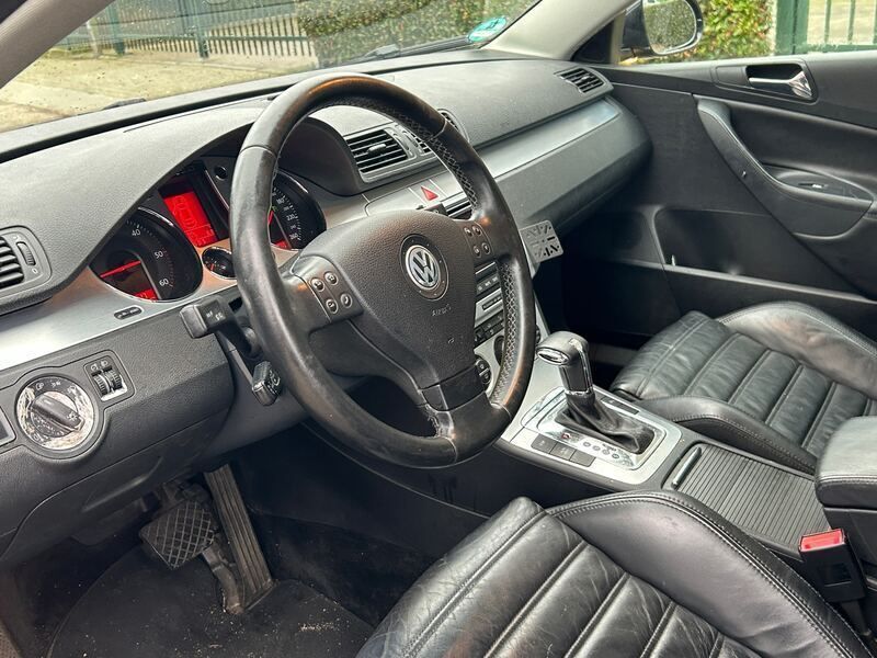 Occasion VW Passat Highline 140 PK (102 kW) 2006 Zwart Stationwagen