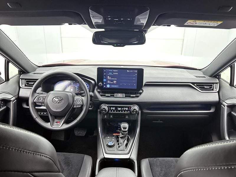 Occasion Toyota RAV4 Hybrid Sport 305 PK (224 kW) 2025 Rood SUV