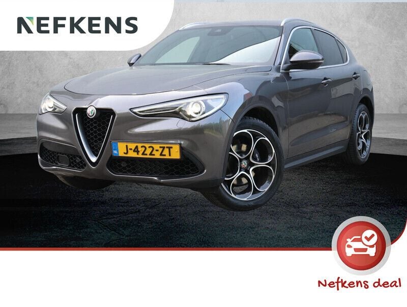 Grijs Gebruikt 2019 Alfa Romeo Stelvio Tech Edition SUV | € 29.425 (Super prijs) - Afbeelding 1/4