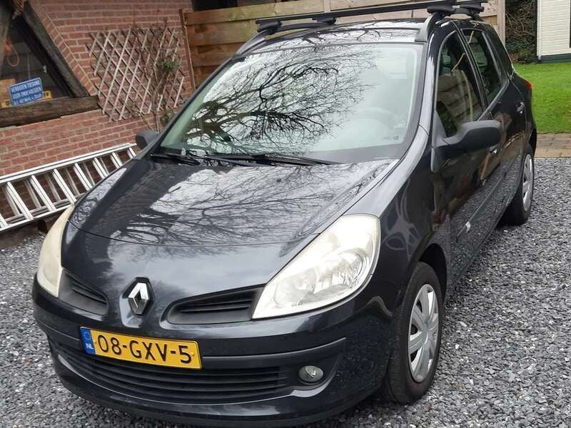 Grijs Gebruikt 2008 Renault Clio GrandTour Stationwagen | € 1.850 (Goede deal) - Afbeelding 1/4