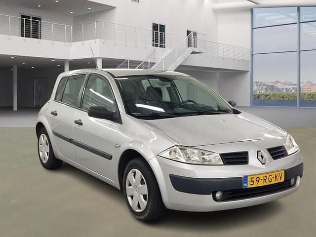 Occasion Renault Mégane II 113 PK (83 kW) 2005 Grijs Hatchback