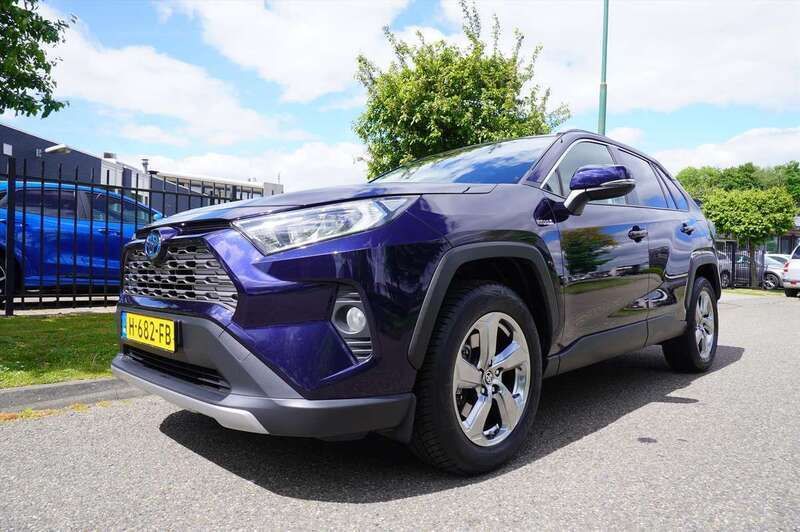 Blauw Gebruikt 2020 Toyota RAV4 Hybrid Style SUV | € 31.945 (Goede deal) - Afbeelding 1/4