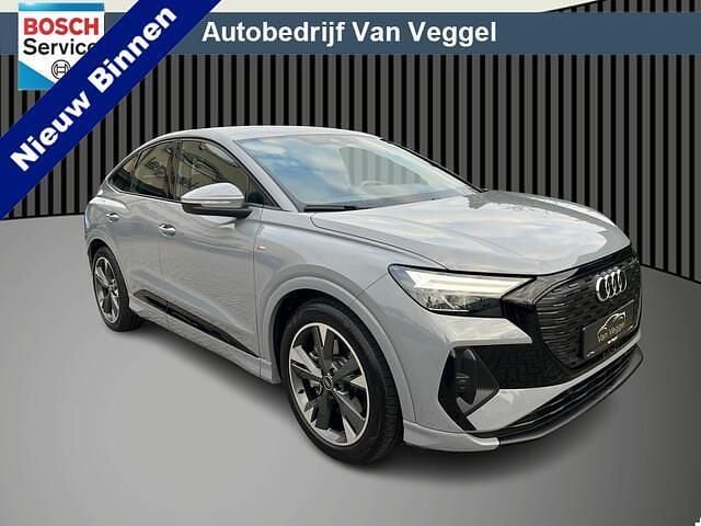 Grijs Gebruikt 2022 Audi Q4 Sportback e-tron Advanced SUV | € 35.950 (Super prijs) - Afbeelding 1/4