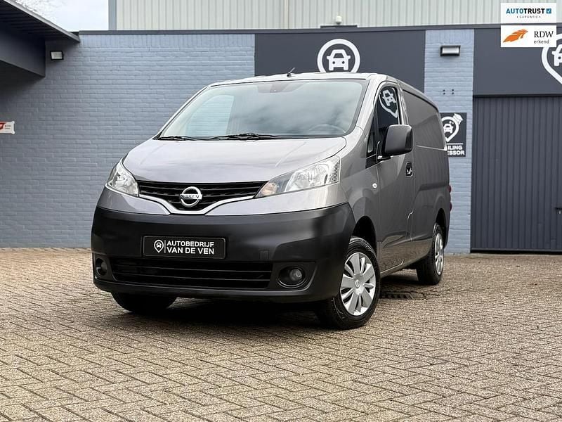 Grijs Occasion 2017 Nissan NV200 MPV | € 12.490 (Iets duurder) - Afbeelding 1/4