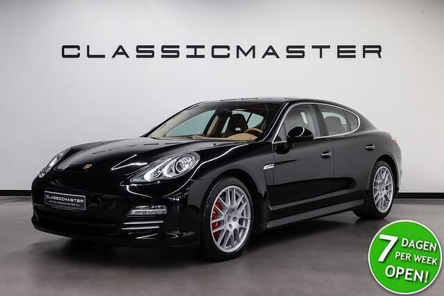 Zwart Gebruikt 2010 Porsche Panamera Sedan | € 59.950 - Afbeelding 1/4