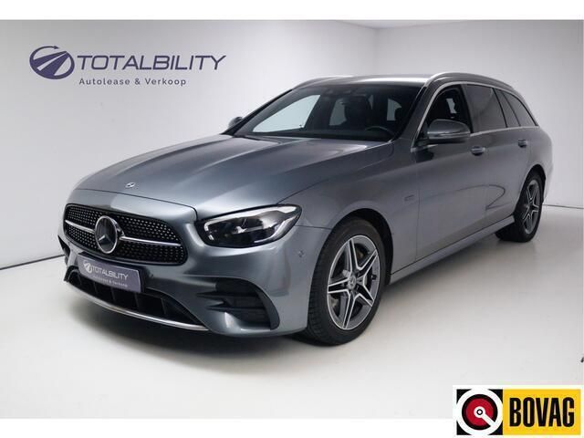 Grijs, metallic lak Gebruikt 2020 Mercedes E300 Advantage Stationwagen | € 39.950 - Afbeelding 1/3
