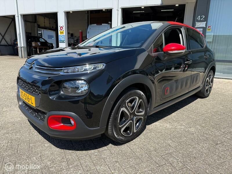 Zwart Gebruikt 2018 Citroën C3 Shine Hatchback | € 13.490 (Eerlijke prijs) - Afbeelding 1/4