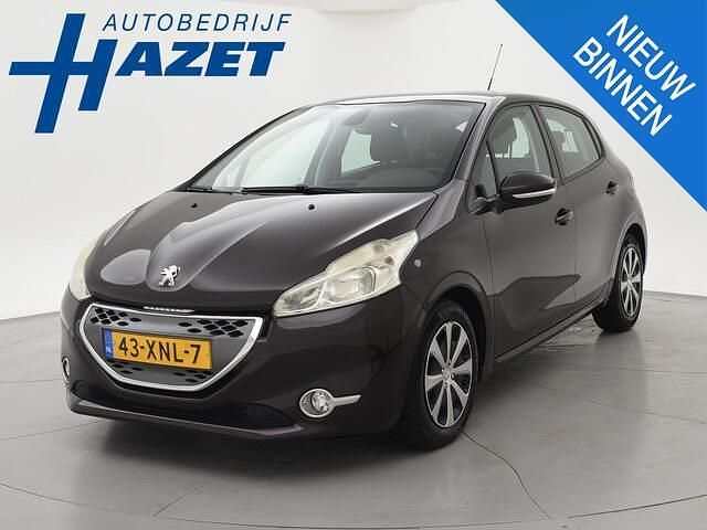 Rood Gebruikt 2012 Peugeot 208 Active+ Hatchback | € 5.950 (Eerlijke prijs) - Afbeelding 1/4