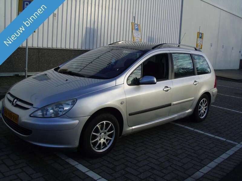 Grijs, metallic lak Gebruikt 2003 Peugeot 307 Stationwagen | € 750 (Goede deal) - Afbeelding 1/4