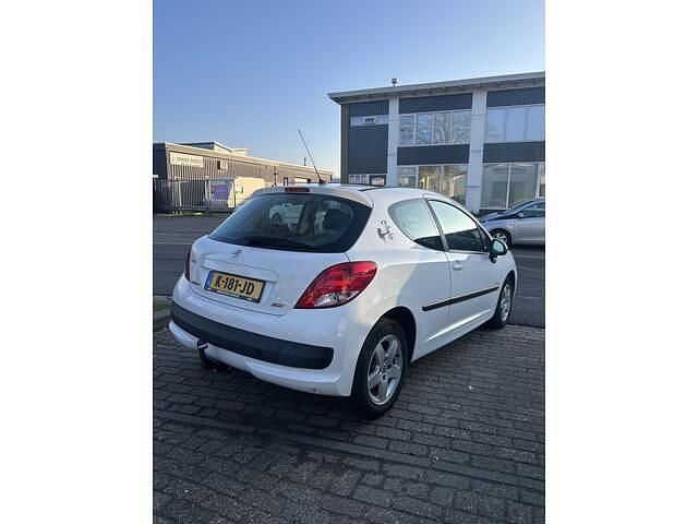 Occasion Peugeot 207 73 PK (53 kW) 2010 Wit Hatchback
