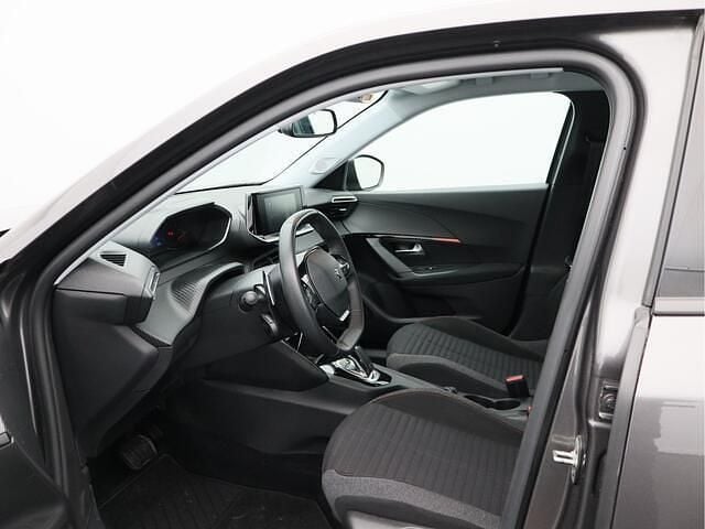 Occasion Peugeot 2008 Active 131 PK (96 kW) 2022 Grijs (metallic) SUV