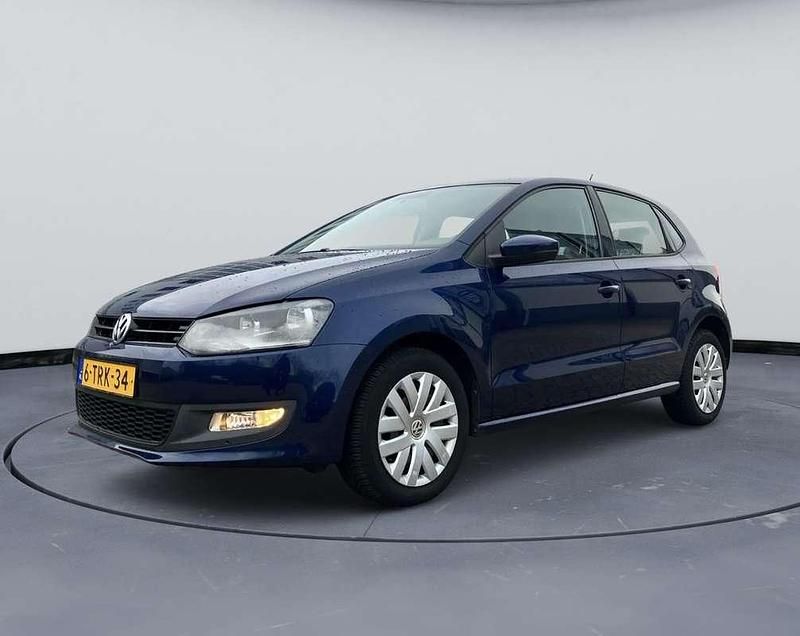 Occasion 2014 VW Polo Sedan | € 8.450 (Goede deal) - Afbeelding 1/4