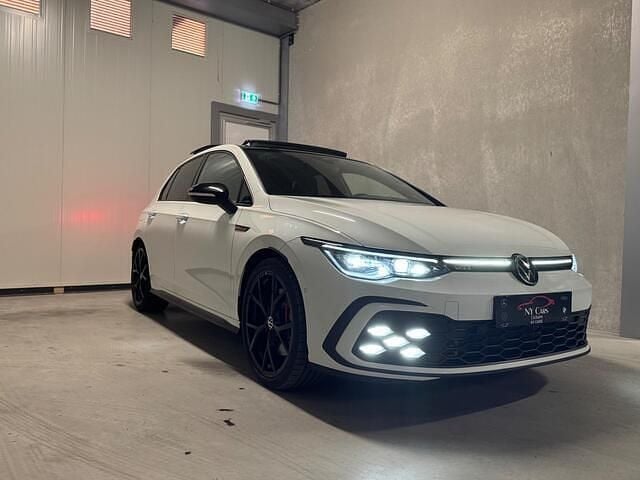 Occasion VW Golf VIII GTI 301 PK (221 kW) 2021 Wit Hatchback
