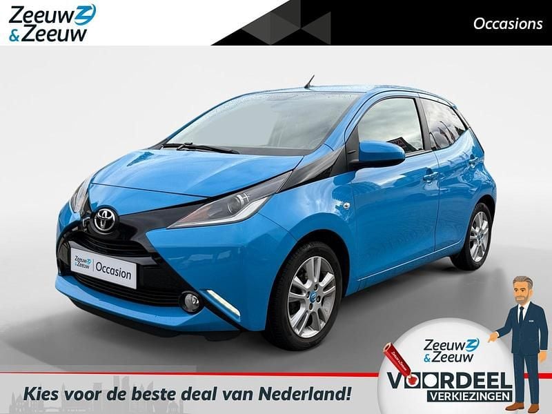Blauw Gebruikt 2018 Toyota Aygo Hatchback | € 10.435 (Iets duurder) - Afbeelding 1/4