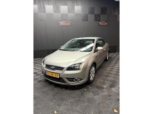 Occasion Ford Focus Cabriolet Titanium 136 PK (100 kW) 2007 Grijs Cabriolet