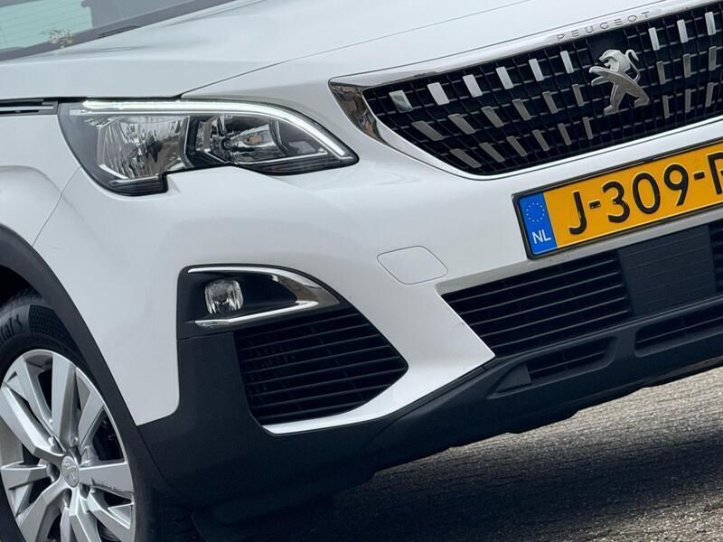 Wit Gebruikt 2020 Peugeot 3008 SUV | € 12.925 (Super prijs) - Afbeelding 1/4
