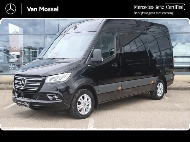 Zwart Gebruikt 2024 Mercedes Sprinter Van | € 56.945 (Duur) - Afbeelding 1/4